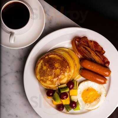 Ambiance And Style Bar