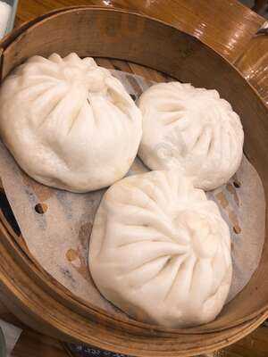 Bai Nian Tang Bao