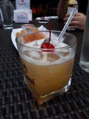 Bugsy's Sports Grill