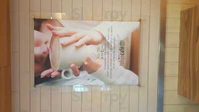 Tokyo Cafe