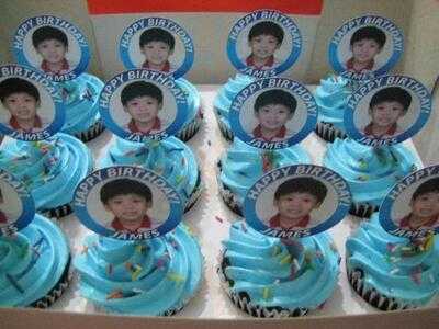 Jic N Jacs Cake In D' Box