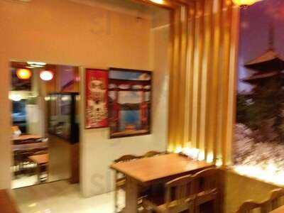 Shinjuku Shinsuki Food House