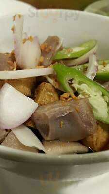 Lola Idang's Pancit Malabon