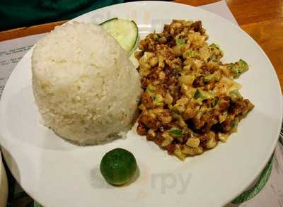 Giligan's Island Restaurant And Bar