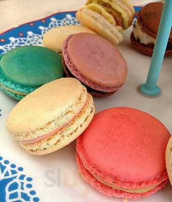Mrs. Graham Macaron Cafe