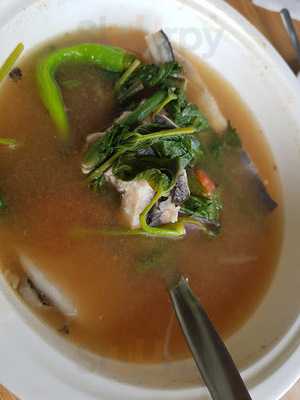 Dencio's Bar And Grill