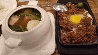 Kuya J’s Restaurant