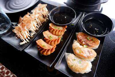 Geonbae Modern Korean Bar And Grill