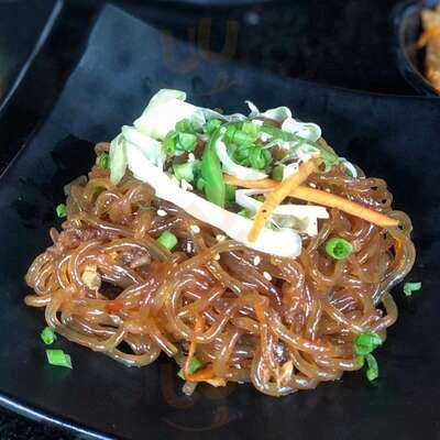 Geonbae Modern Korean Bar And Grill