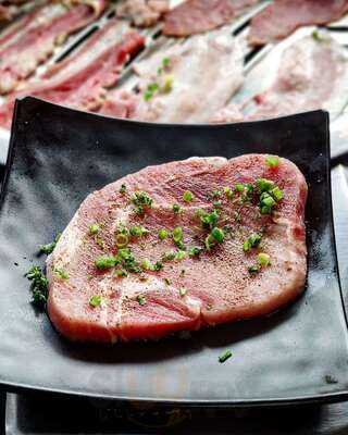 Geonbae Modern Korean Bar And Grill