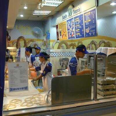 Auntie Anne's