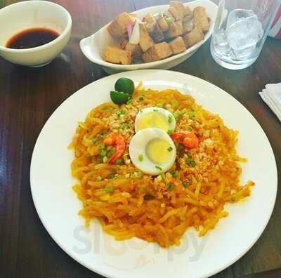 Marciana's Palabok Supreme And Puto Pandan