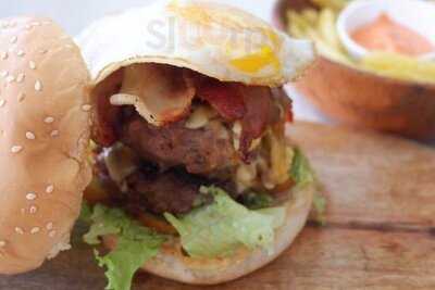 Spark Coffee + Crafts