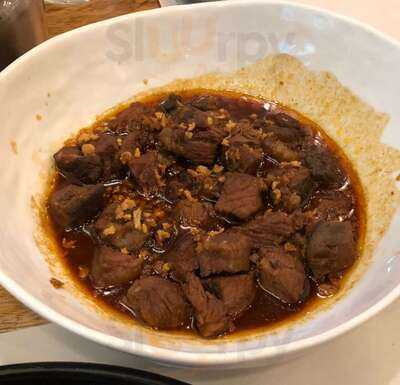 Hogs & Cattle Steakhouse