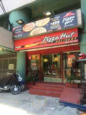 Pizza Hut Gov. Forbes