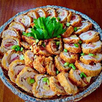 Wit Avenue Cafe And Bar