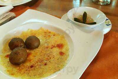 Bianca's Cafe And Vinotek