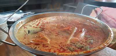 Som's Authentic Thai Cuisine "little Bangkok"