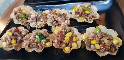 Som's Authentic Thai Cuisine "little Bangkok"