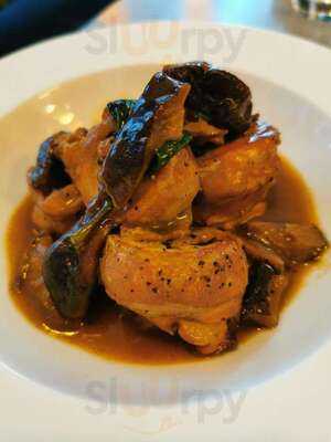 Yum Milano Restaurant