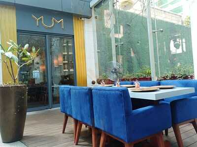 Yum Milano Restaurant