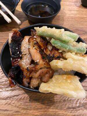 Teriyaki Boy Palanan