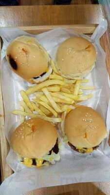 Amo Yamie Crib Coffee And Movie House