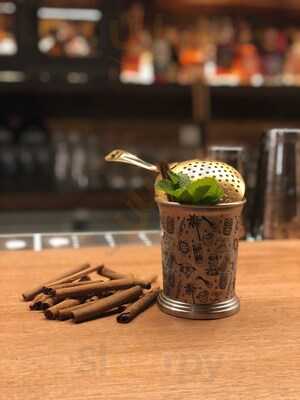 Buccaneers Rum & Cocktails