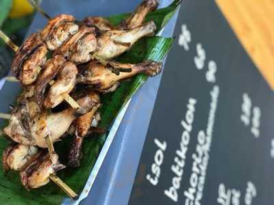 Hometown Grill Manukan Country & Shack