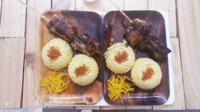 Hometown Grill Manukan Country & Shack