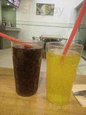 Pizza Hut Mindanao Ave.