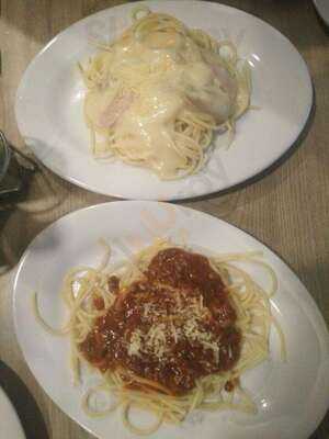 Pizza Hut Mindanao Ave.