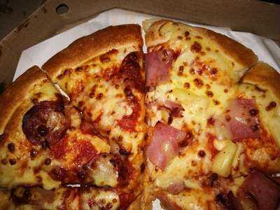 Pizza Hut Mindanao Ave.