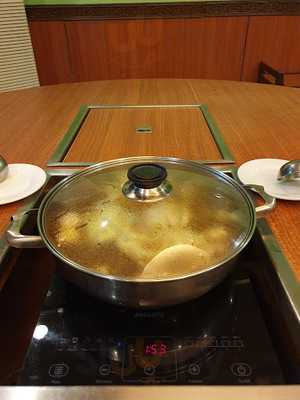 Tien Tien Hotpot Restaurant