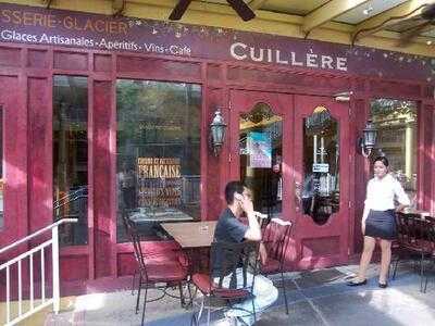 Cuillere