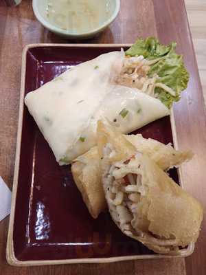 Lechoneria Filipino Food