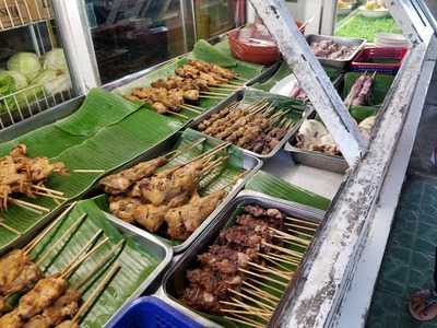 Alma's Grill And Resto