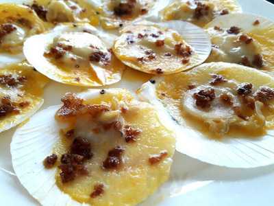 Alma's Grill And Resto