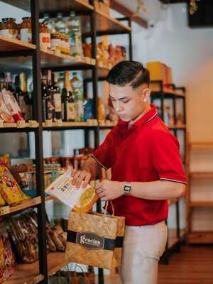 Gracia's Premium Deli