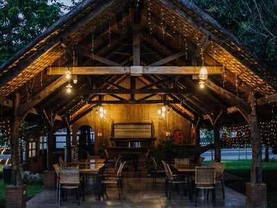 Kandelarya The Farm Kitchen