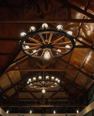 Kandelarya The Farm Kitchen