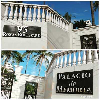 The Loggia At Palacio
