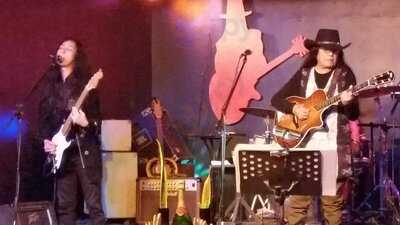 Simon's Place Supreme Resto Bar