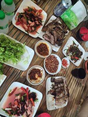 Sunny Vietnam Foodies