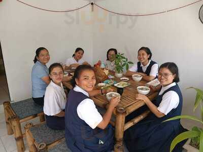 Sunny Vietnam Foodies