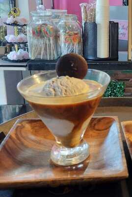 Craze Cafe & Creperie Bohol