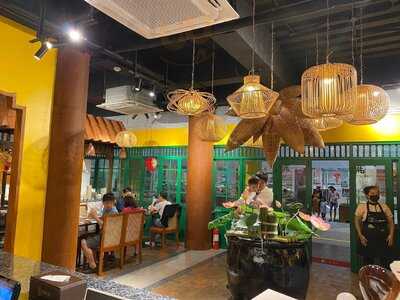 Em Ha Noi - Em Ha Nội Restaurant