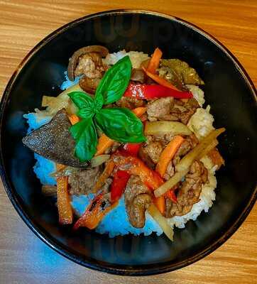 Govantes Bistro & Cafe