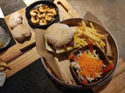 Wakanda Restaurant & Bar