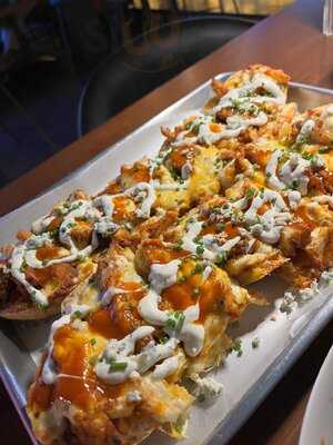 Mansion Sports Bar & Lounge